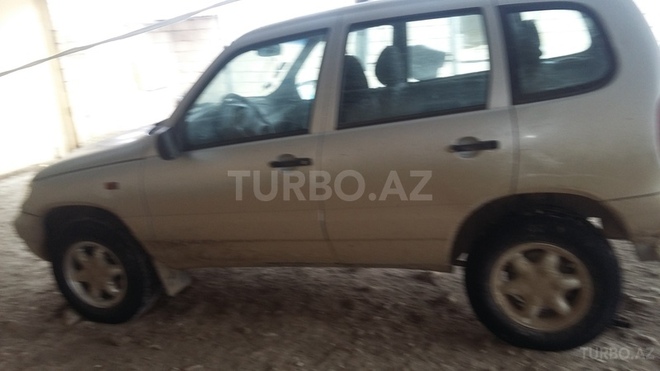 Chevrolet Niva 2006, 160,000 km - 1.7 l - Şamaxı