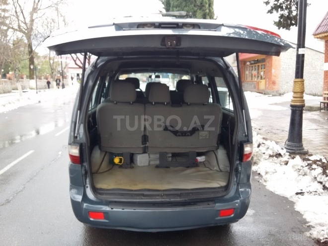 Hyundai H-1 2005, 292,000 km - 2.5 l - Bakı