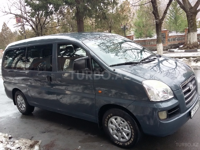 Hyundai H-1 2005, 292,000 km - 2.5 l - Bakı