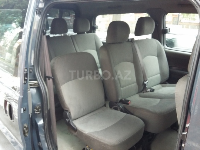 Hyundai H-1 2005, 292,000 km - 2.5 l - Bakı