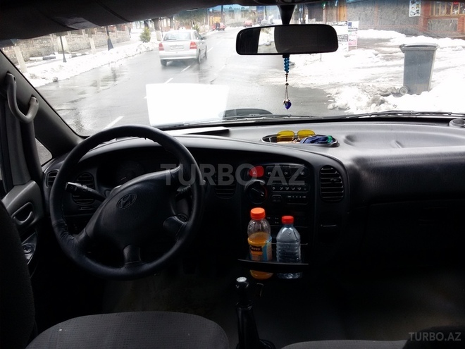 Hyundai H-1 2005, 292,000 km - 2.5 l - Bakı