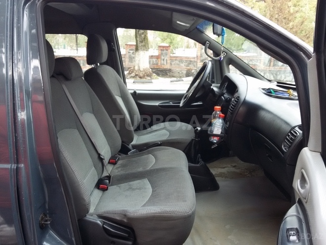 Hyundai H-1 2005, 292,000 km - 2.5 l - Bakı