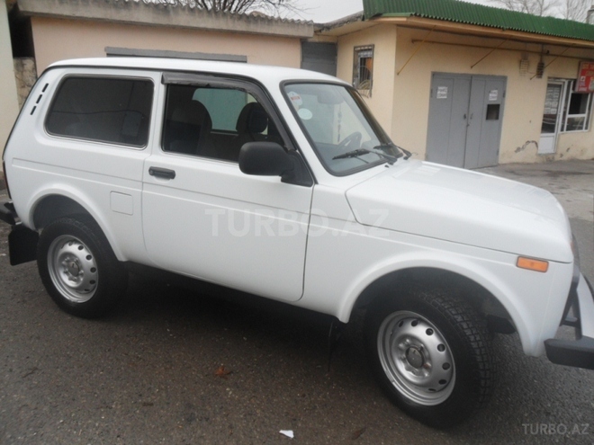 LADA (VAZ) Niva 2015, 10,800 km - 1.7 l - Bakı