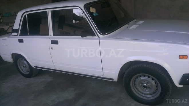 LADA (VAZ) 2107 2006, 80,000 km - 1.6 l - Göyçay