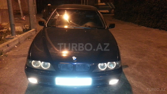 BMW 528 1999, 280,000 km - 2.8 l - Bakı