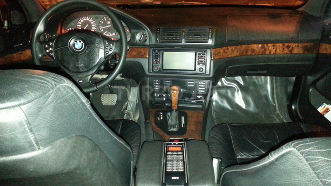 BMW 528 1999, 280,000 km - 2.8 l - Bakı