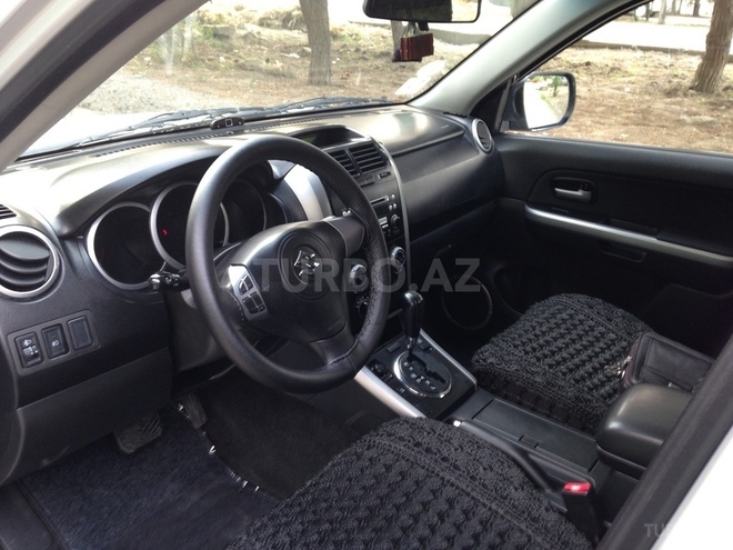 Suzuki Grand Vitara 2007, 191,000 km - 2.7 l - Bakı