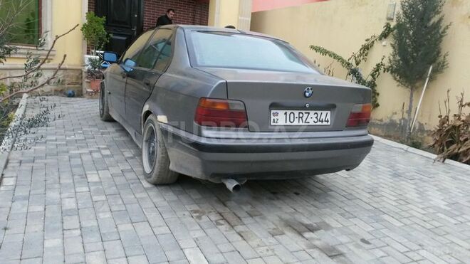 BMW 318 1993, 50,000 km - 1.8 l - Bakı