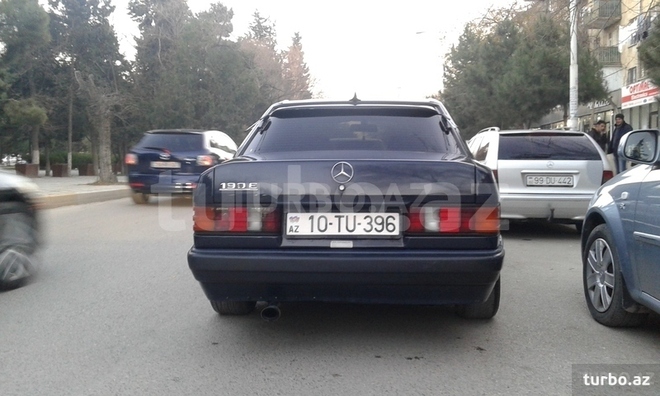 Mercedes 190 1988, 298,000 km - 0.2 l - Sumqayıt