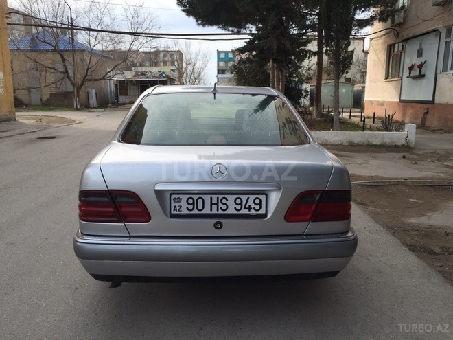Mercedes E 230 1997, 171,700 km - 2.3 l - Bakı