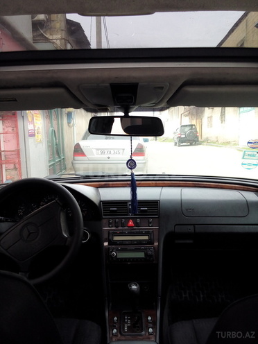 Mercedes C 180 1998, 293,460 km - 1.8 л - Bakı