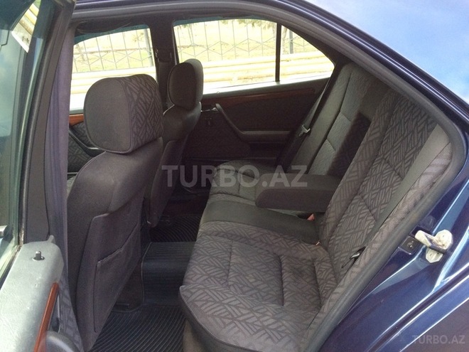 Mercedes C 200 1994, 268,028 km - 0.2 l - Bakı