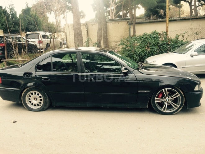 BMW 528 1996, 380,000 km - 2.8 l - Bakı