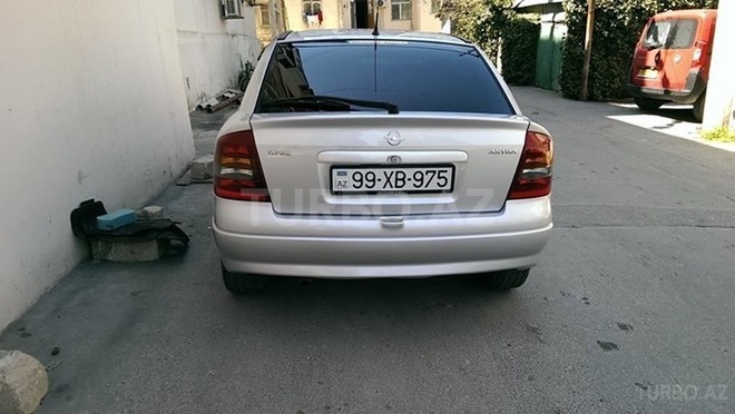 Opel Astra 2005, 190,000 km - 1.4 l - Bakı