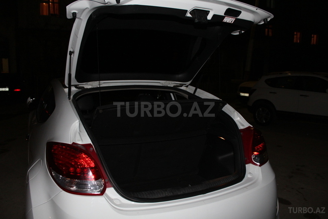 Hyundai Veloster 2012, 86,000 km - 1.6 l - Sumqayıt