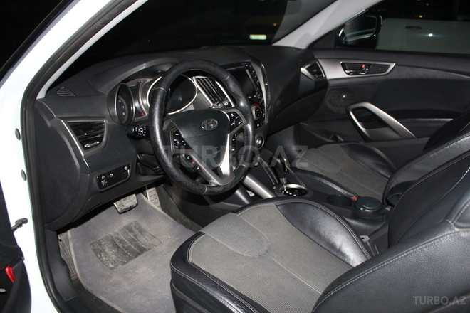 Hyundai Veloster 2012, 86,000 km - 1.6 l - Sumqayıt