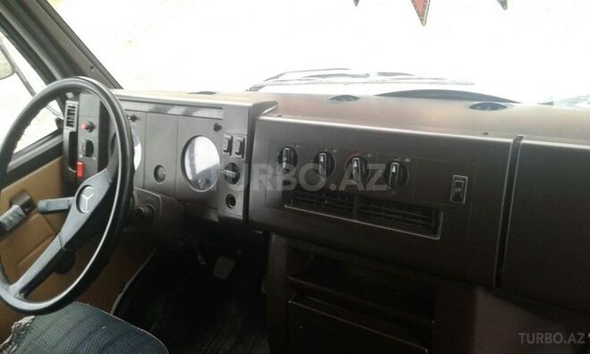 Mercedes 609 D 1992, 50,000 km - 4.0 л - Bərdə