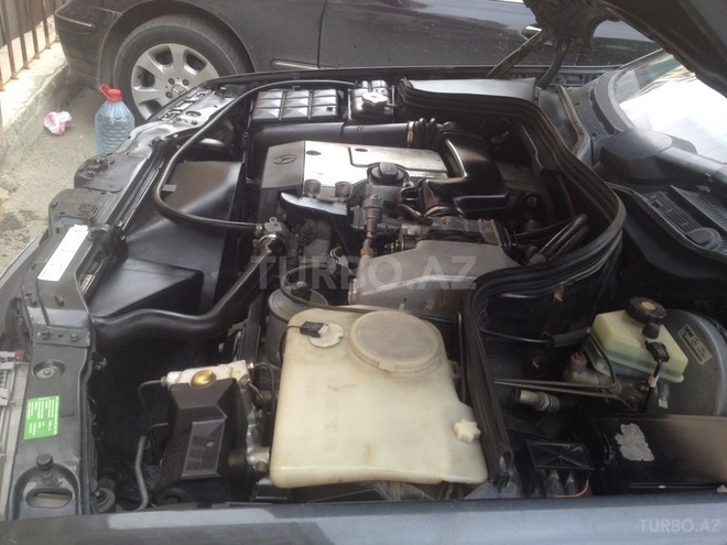 Mercedes C 180 1994, 230,000 km - 1.8 l - Bakı