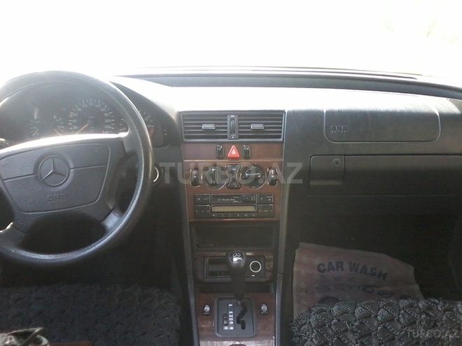 Mercedes C 180 1996, 300,000 km - 1.8 l - Bakı