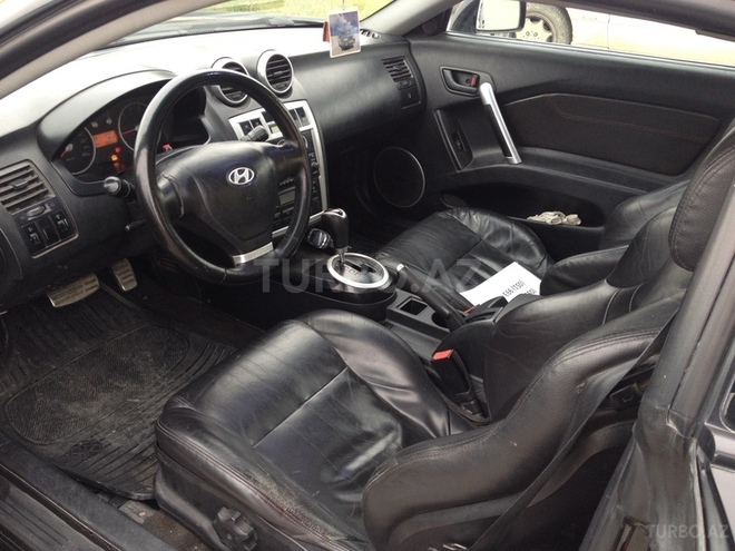 Hyundai Coupe 2005, 200,000 km - 1.0 l - Bakı