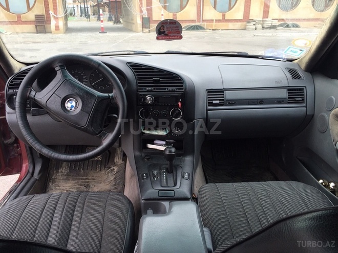 BMW 318 1995, 39,000 km - 1.6 л - Sumqayıt