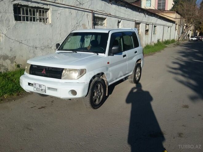 Mitsubishi Pajero io 1999, 250,000 km - 1.8 l - Bakı