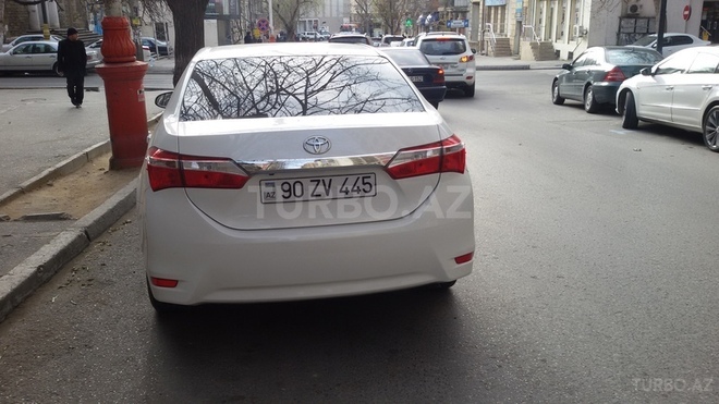 Toyota Corolla 2014, 30,000 km - 1.6 l - Bakı