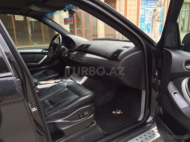 BMW X5 2000, 235,000 km - 4.4 l - Gəncə