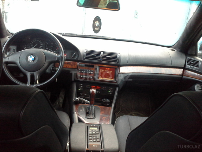 BMW 528 1999, 230,000 km - 2.8 l - Bakı