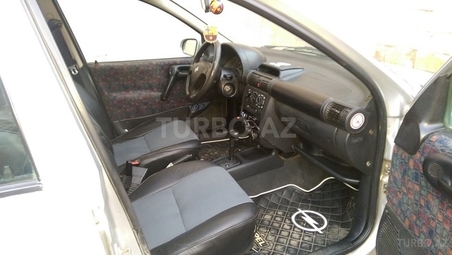 Opel Vita 1999, 185,400 km - 1.4 л - Bakı
