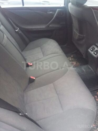 Mercedes E 220 2000, 254,000 km - 2.2 l - Bakı