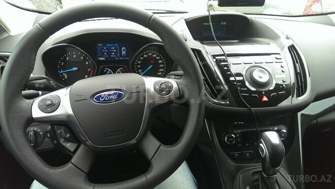 Ford Kuga 2014, 37,000 km - 1.6 l - Bakı