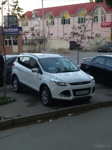 Ford Kuga 2014, 37,000 km - 1.6 l - Bakı