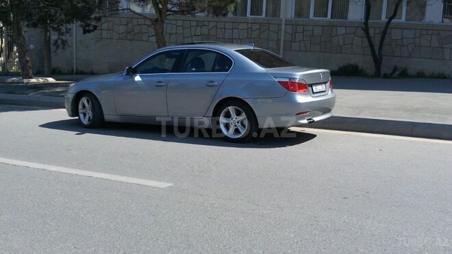 BMW 530 2006, 203,000 km - 3.0 l - Bakı