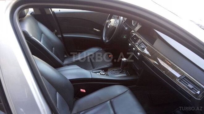 BMW 530 2006, 203,000 km - 3.0 l - Bakı