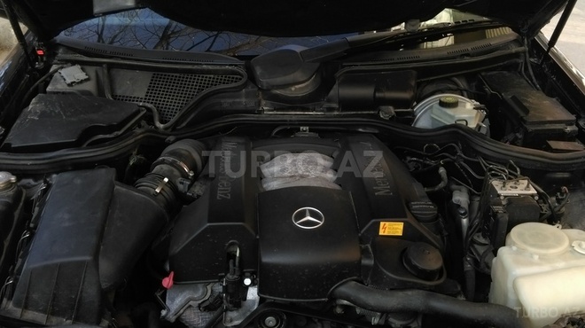 Mercedes E 240 2000, 200,000 km - 2.4 l - Bakı