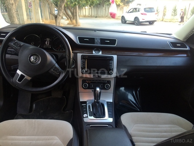 Volkswagen Passat 2012, 84,440 km - 1.8 l - Bakı