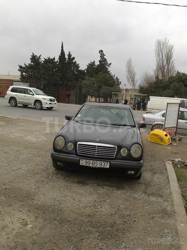 Mercedes E 200 1997, 365,000 km - 2.0 l - Bakı