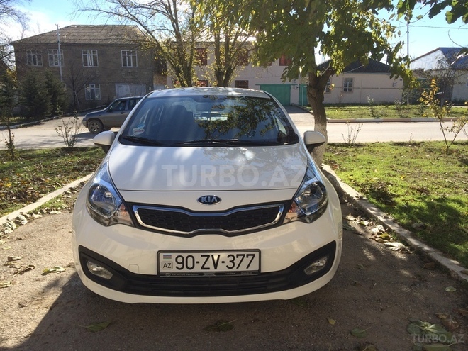 Kia Rio 2015, 3,500 km - 1.4 l - Bakı