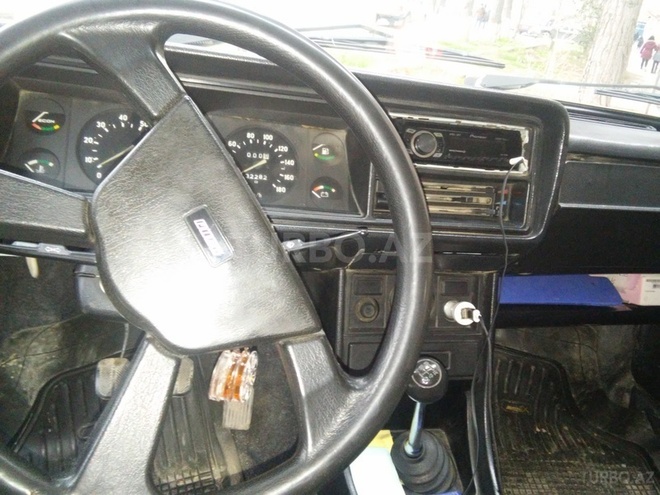 LADA (VAZ) 2107 2006, 999,999 km - 1.6 l - Bakı