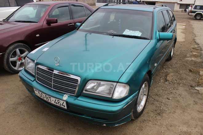 Mercedes C 180 2000, 200,000 km - 1.8 л - Bakı