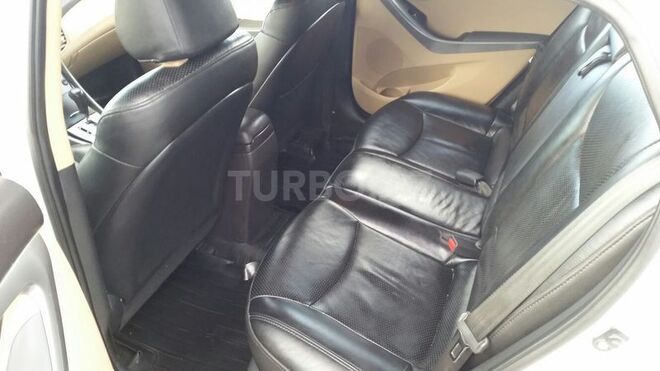 Hyundai Elantra 2012, 65,000 km - 1.6 l - Bakı
