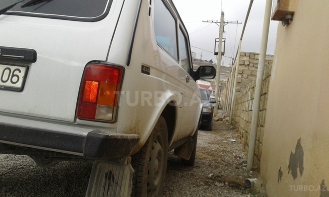 LADA (VAZ) Niva 2010, 89,000 km - 1.7 l - Bakı