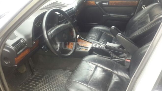BMW 740 1992, 286,700 km - 4.0 l - Bakı