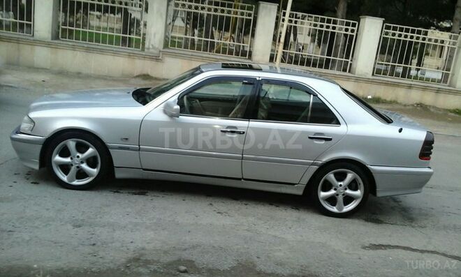 Mercedes C 220 1993, 200,050 km - 2.2 l - Bakı