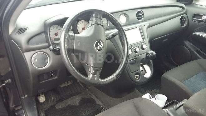 Mitsubishi Airtrek 2004, 180,000 km - 2.0 l - Bakı