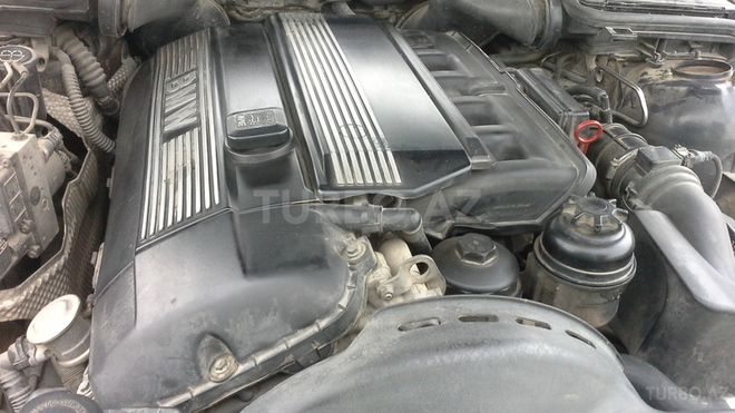 BMW 525 2001, 2,300,000 km - 2.5 l - Bakı