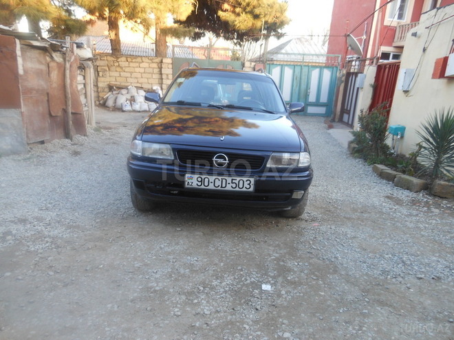 Opel Astra 1995, 332,222 km - 1.6 l - Bakı