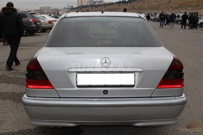 Mercedes C 200 1998, 227,000 km - 2.0 l - Bakı
