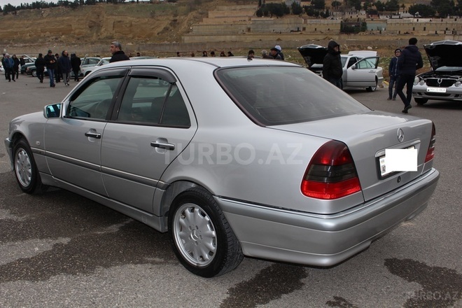 Mercedes C 200 1998, 227,000 km - 2.0 l - Bakı